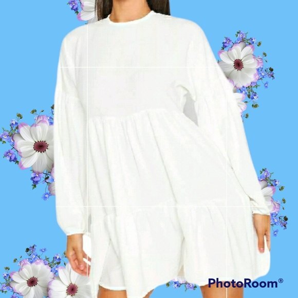 Nasty Gal White Tiered Mini Dress Made in Italy New With Tags Size 20 Poly Blend - Picture 1 of 13